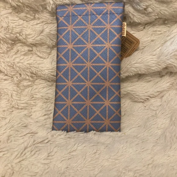 Sloth Eyeglass Case - Picture 2 of 5